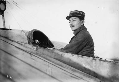 Do-Hûu Vi, le légionnaire aviateur qui inventa le vol de reconnaissance, par André Rakoto